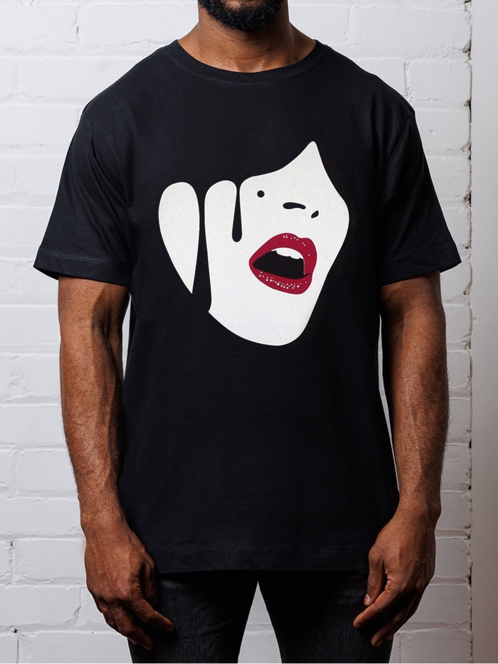 Wasted Hero’s Droplet Face t-shirt in black size Large